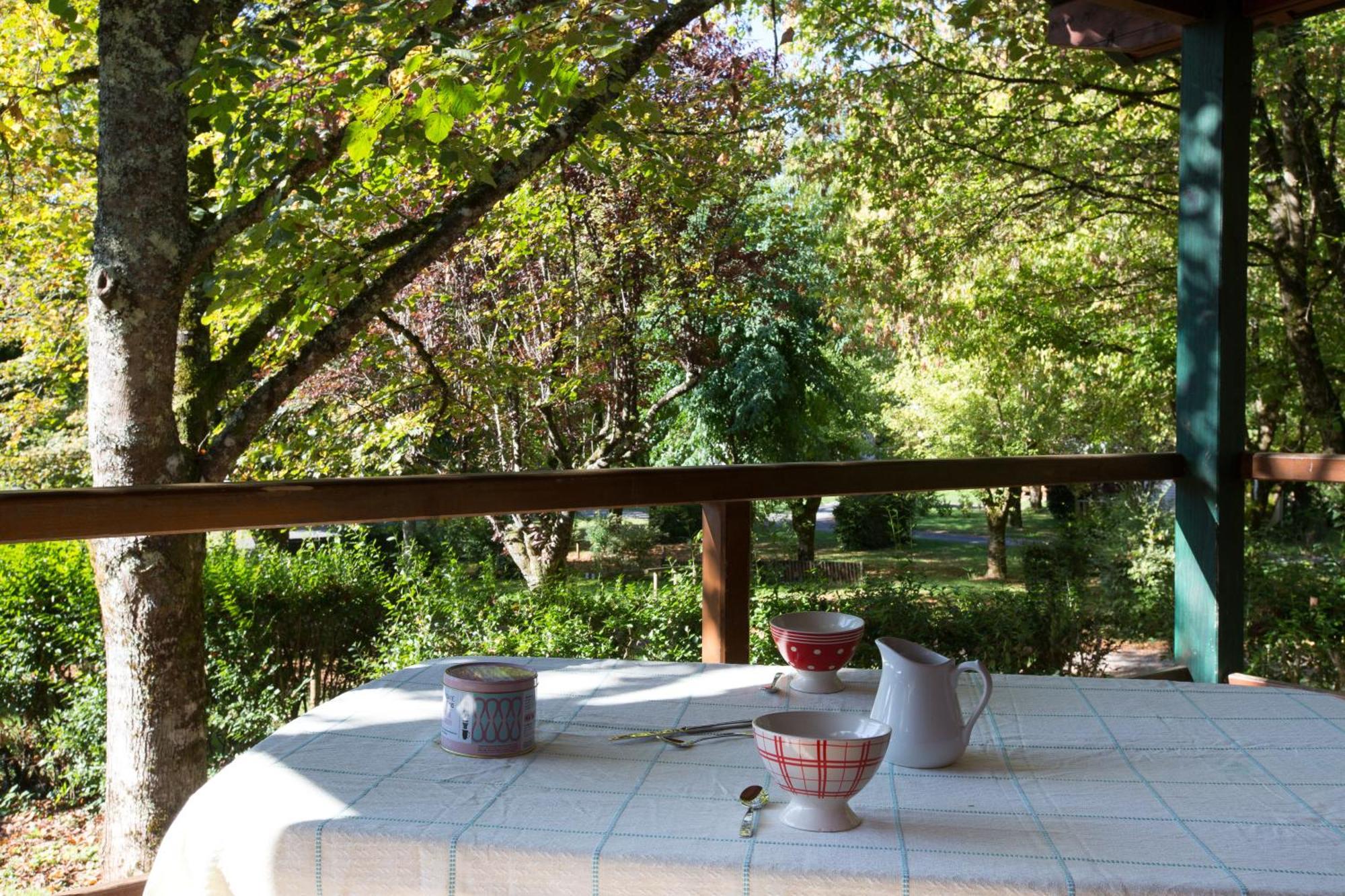 Camping De Collonges-La-Rouge Meyssac المظهر الخارجي الصورة