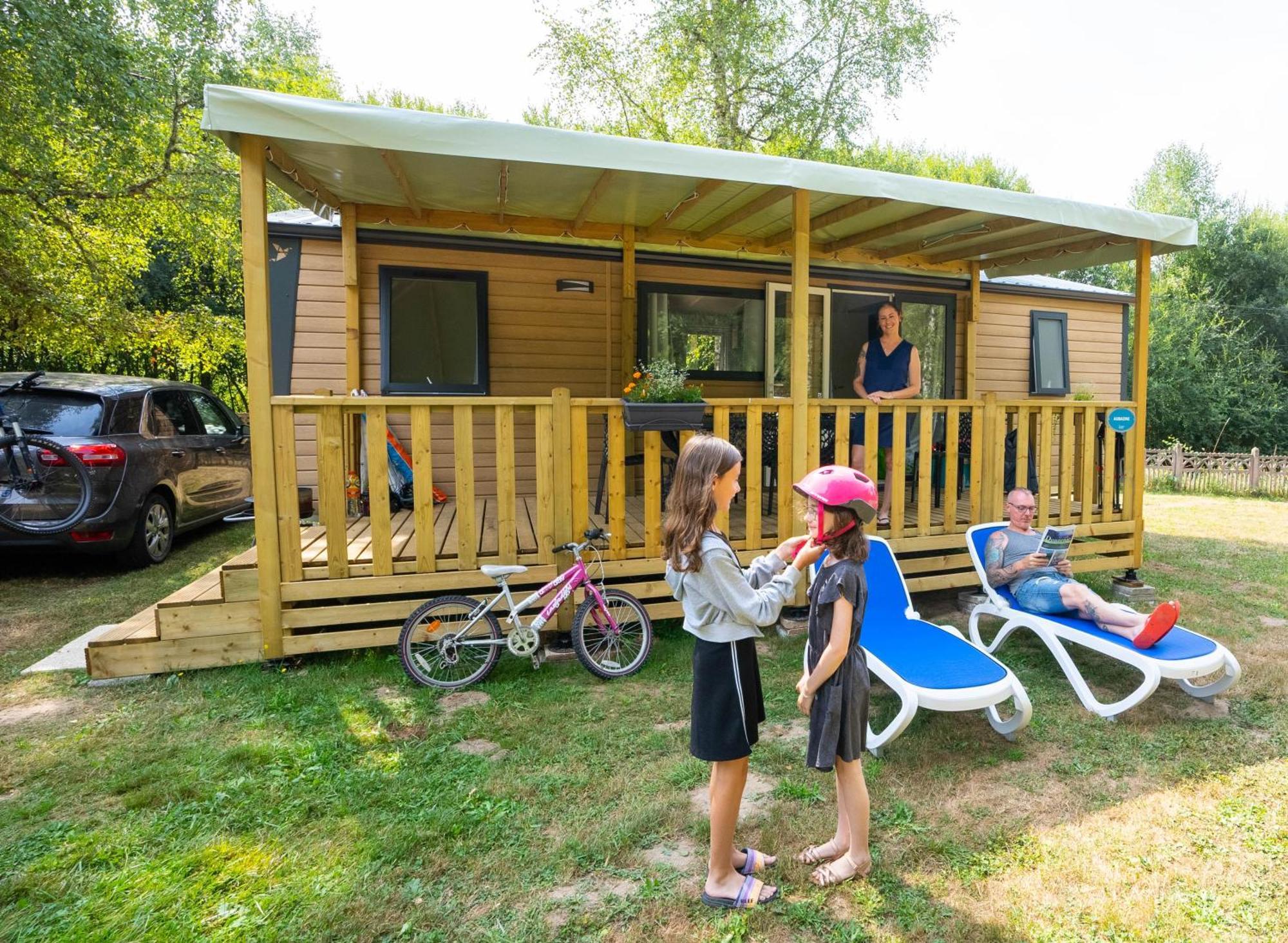 Camping De Collonges-La-Rouge Meyssac المظهر الخارجي الصورة