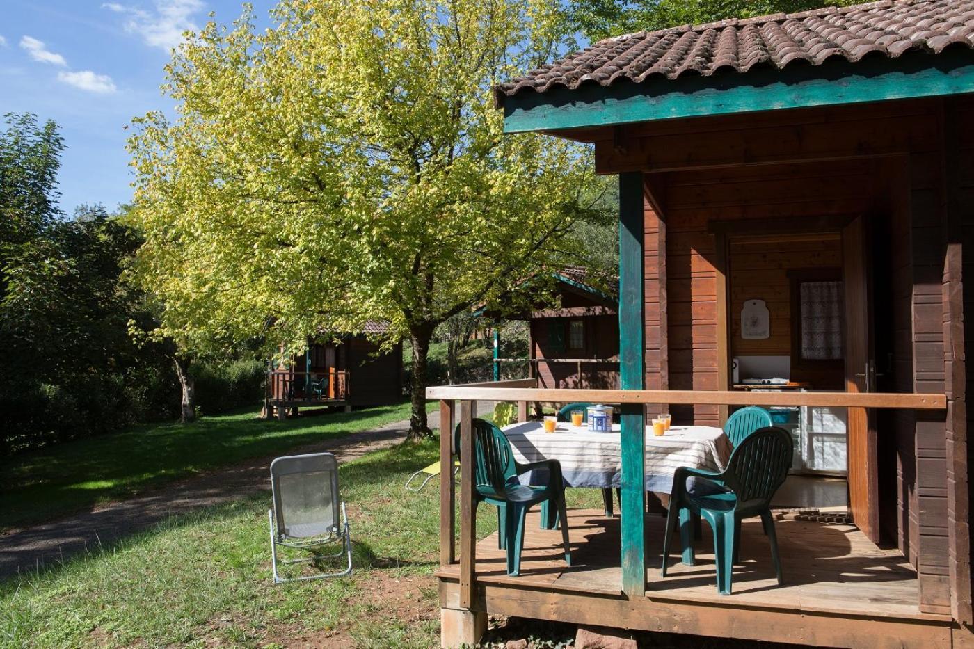 Camping De Collonges-La-Rouge Meyssac المظهر الخارجي الصورة